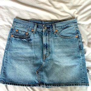 Mini jean skirt